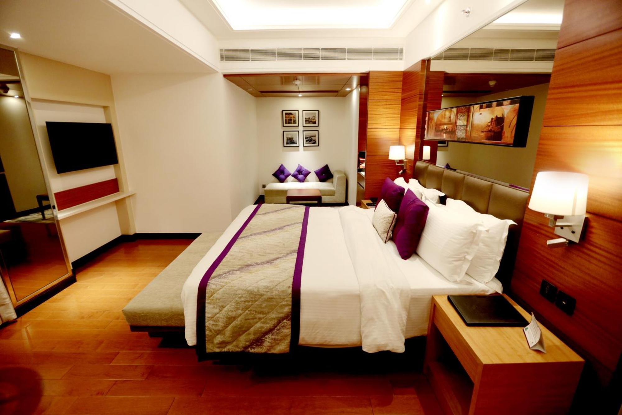 Hotel Madin Varanasi Exterior foto